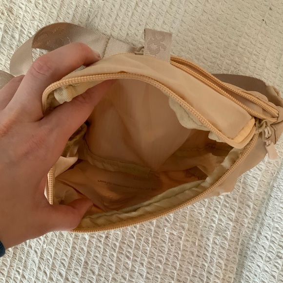 REI x Glob Primary Flux Mesh Sling Bag Fanny Pack Runner Belt Outdoor Pack - Picture 4 of 4